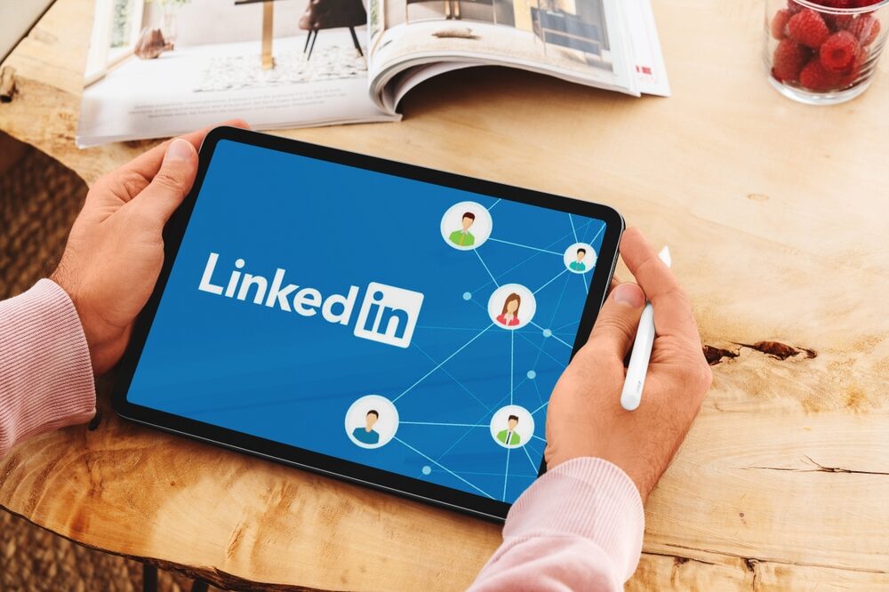 Hiring assistant LinkedIn